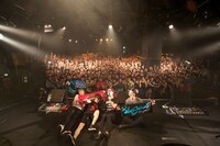 BLUE ENCOUNT「DESTINATION IS "PLACE"」渋谷CLUB QUATTRO公演の様子。（撮影：石井亜希）