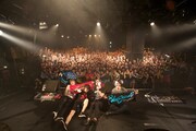 BLUE ENCOUNT「DESTINATION IS "PLACE"」渋谷CLUB QUATTRO公演の様子。(撮影:石井亜希)