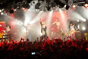 爆弾ジョニー「はじめての唯一人ツアー」渋谷CLUB QUATTRO公演の様子。（撮影：新保勇樹）