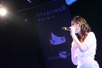 「かなでももこ1stワンマンライブ～STARCHILD covers Momoko's Birthday 2014」の様子。