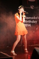 「かなでももこ1stワンマンライブ～STARCHILD covers Momoko's Birthday 2014」の様子。