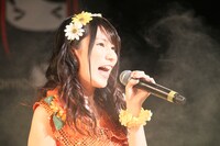 「かなでももこ1stワンマンライブ～STARCHILD covers Momoko's Birthday 2014」の様子。