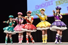 ももいろクローバーZ