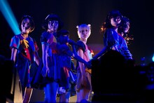 BiS解散ライブ「BiSなりの武道館」の様子。