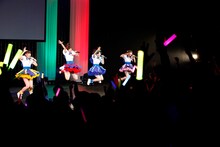 「乙女新党 3rdワンマンライブ～卒業 そして始まりのうた～」六本木ブルーシアター公演の様子。