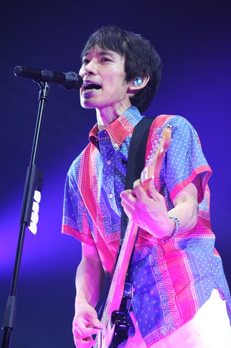 草野マサムネ（Vo, G）(Photo by JUNJI NAITO)
