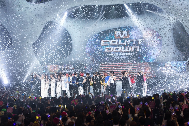 「M COUNTDOWN No.1 Artist of Spring 2014」の様子。 (c) CJ E&M CORPORATION, all rights reserved.