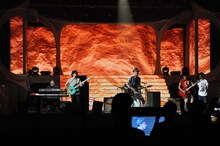 ウルフルズのリハーサルの様子。