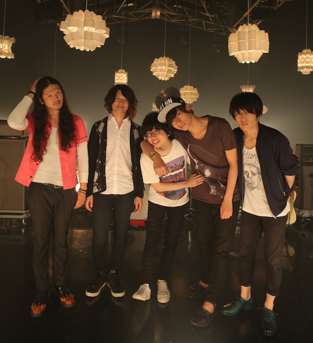 [Alexandros]とWHITE ASHののび太。
