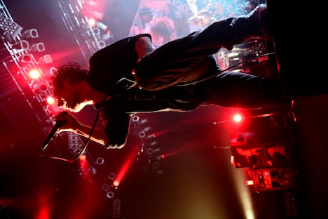 山田将司(Vo)(Photo by RUI HASHIMOTO(SOUND SHOOTER))
