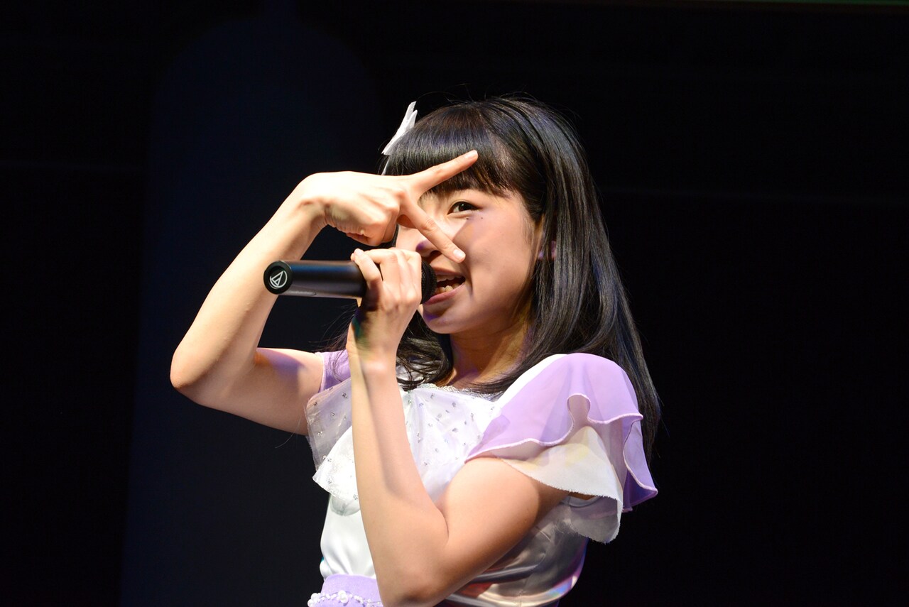 小池美由「小池の謎解きかくれんぼ in 浅草花やしき」の様子。