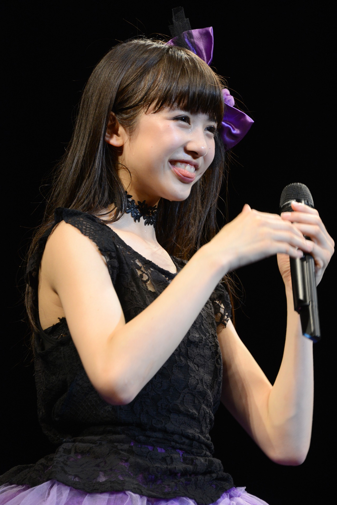 新井ひとみ（東京女子流）