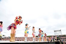 HKT48アリーナツアー「可愛い子にはもっと旅をさせよ」福岡公演の様子。(c)AKS