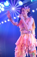 AKB48チーム4公演「アイドルの夜明け」の様子。 (c)AKS