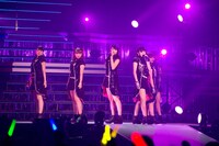 スマイレージ「スマイレージ LIVE 2014夏 FULL CHARGE ～715 日本武道館～」の様子。