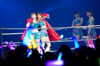 リングインした福田花音、和田彩花。