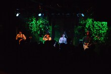 ふくろうず「マジックモーメントツアー」京都・磔磔公演の様子。