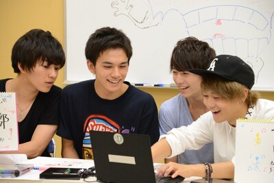 「でぃっしゅ部」第1回配信の様子。