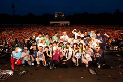 ポルノ、Perfumeら雨のつま恋で入魂コラボ