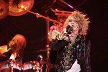 「KAMIJO -First Live in Japan-The Empire of Vampire」でのKAMIJO。