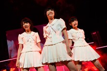 AKB48全国ツアー2014「あなたがいてくれるから。～残り27都道府県で会いましょう～」滋賀・滋賀県立芸術劇場 びわ湖ホール公演の様子。 (c)AKS