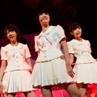 生駒、柏木&渡辺従え「制服のマネキン」披露
