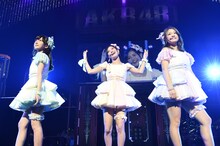 AKB48全国ツアー2014「あなたがいてくれるから。~残り27都道府県で会いましょう~」奈良・なら100年会館公演の様子。（c）AKS