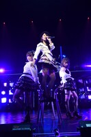 AKB48全国ツアー2014「あなたがいてくれるから。~残り27都道府県で会いましょう~」奈良・なら100年会館公演の様子。（c）AKS