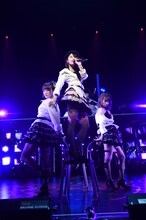 AKB48全国ツアー2014「あなたがいてくれるから。~残り27都道府県で会いましょう~」奈良・なら100年会館公演の様子。（c）AKS