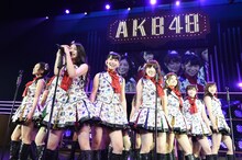 AKB48全国ツアー2014「あなたがいてくれるから。~残り27都道府県で会いましょう~」奈良・なら100年会館公演の様子。（c）AKS