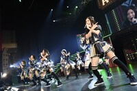 AKB48全国ツアー2014「あなたがいてくれるから。~残り27都道府県で会いましょう~」奈良・なら100年会館公演の様子。（c）AKS