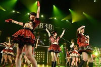 AKB48全国ツアー2014「あなたがいてくれるから。～残り27都道府県で会いましょう～」滋賀・滋賀県立芸術劇場 びわ湖ホール公演の様子。 (c)AKS