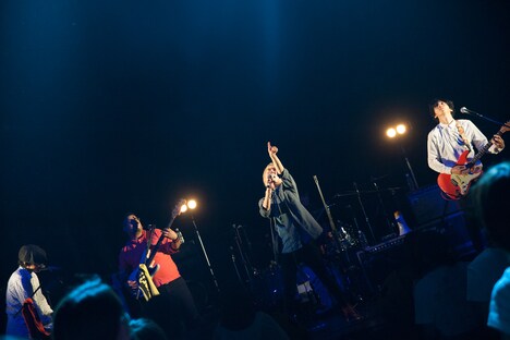 OverTheDogs「あなたの心を燃やし中華ツアー2014～ドレスコードはヒヤチュウで～」Mt.RAINIER HALL SHIBUYA PLEASURE PLEASURE公演の様子。