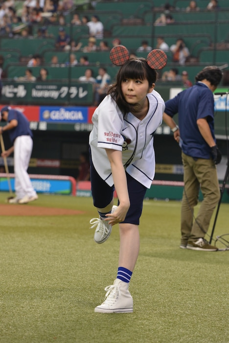 南波投手の投球フォーム。