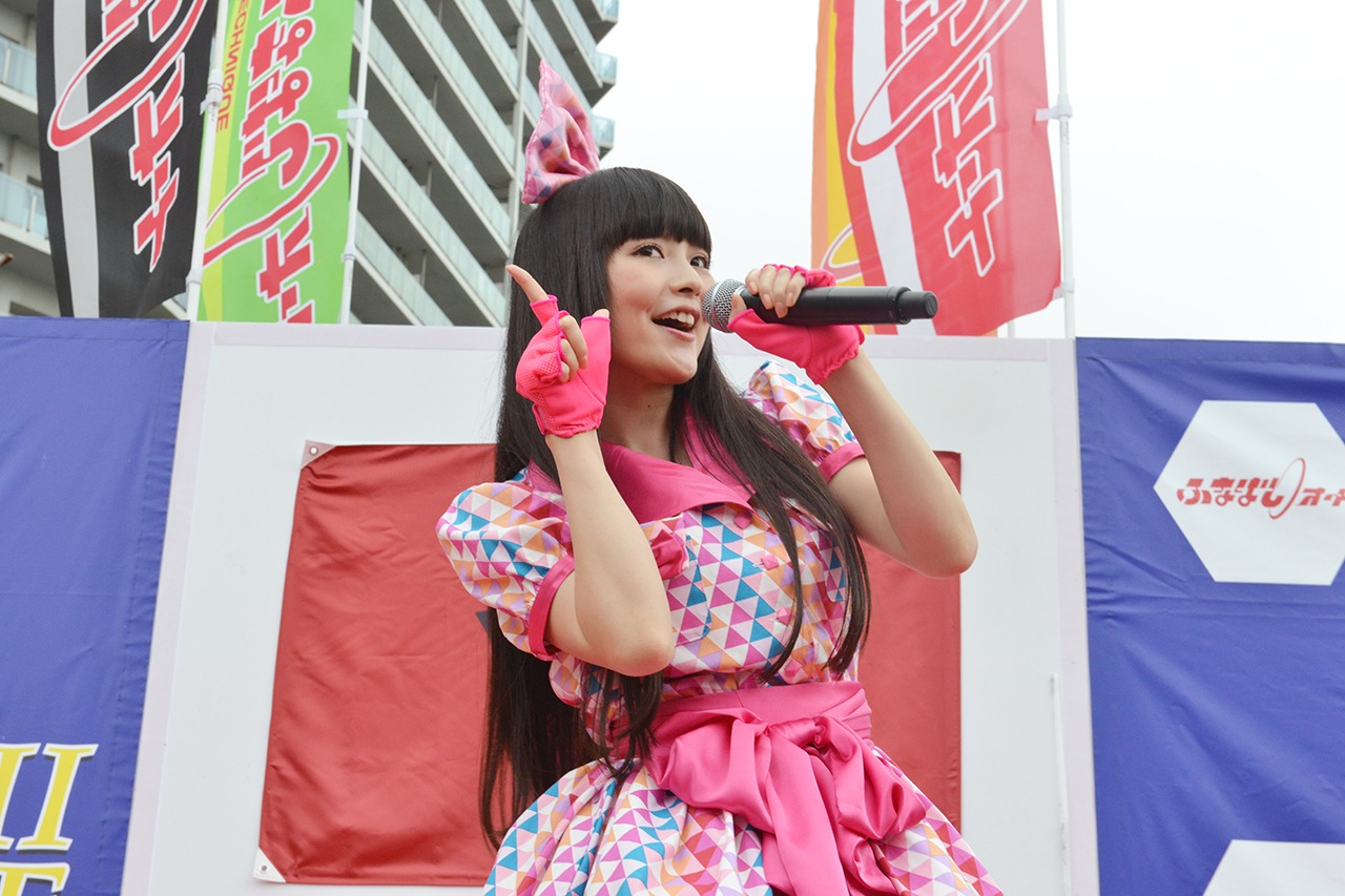 上坂すみれ
