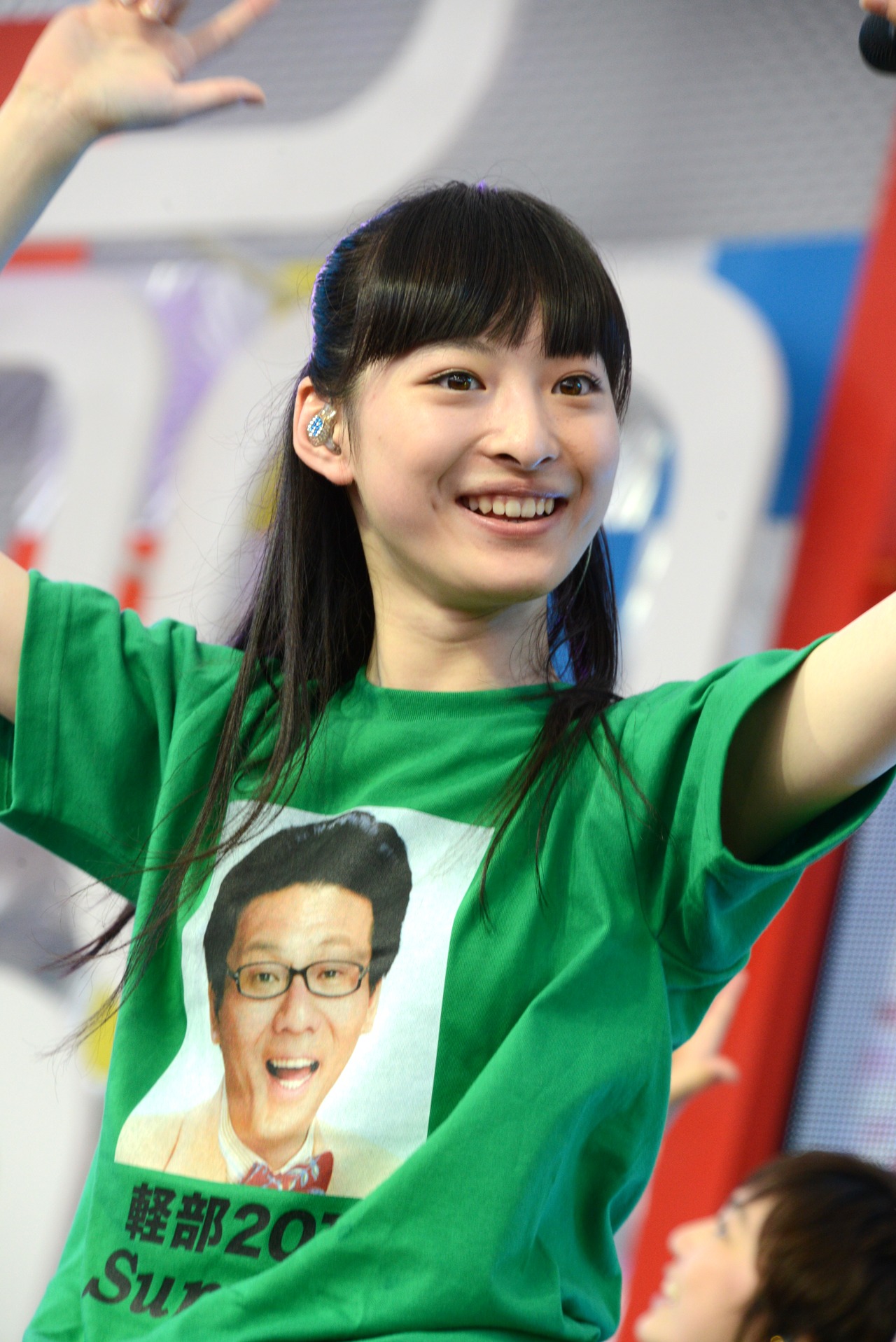 松野莉奈