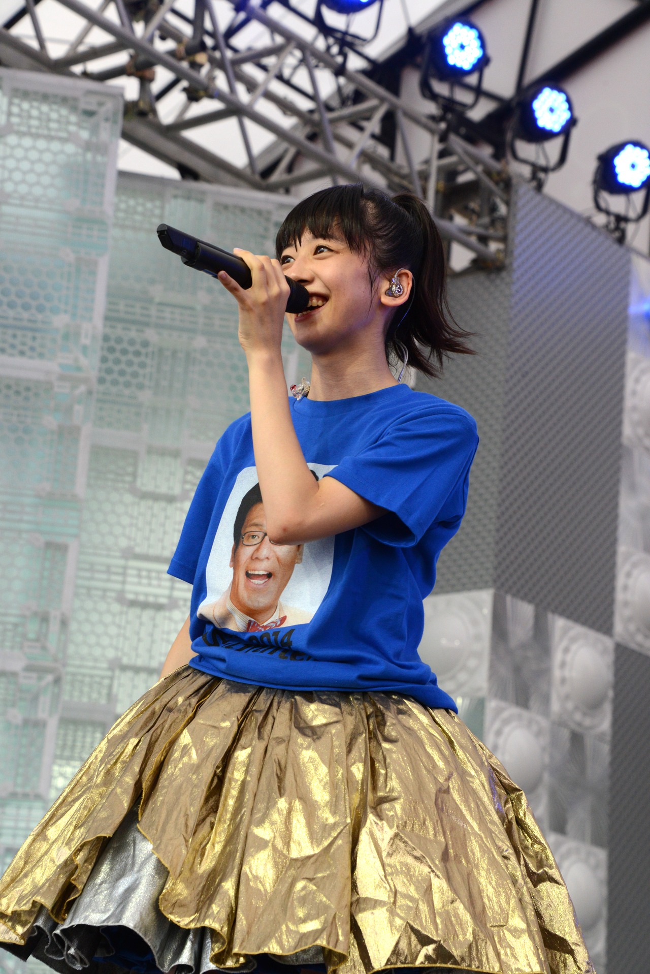 真山りか