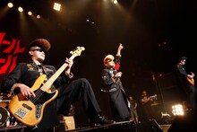 左から白鳥松竹梅（B）、綾小路翔（Dragon Voice）、西園寺瞳（G）