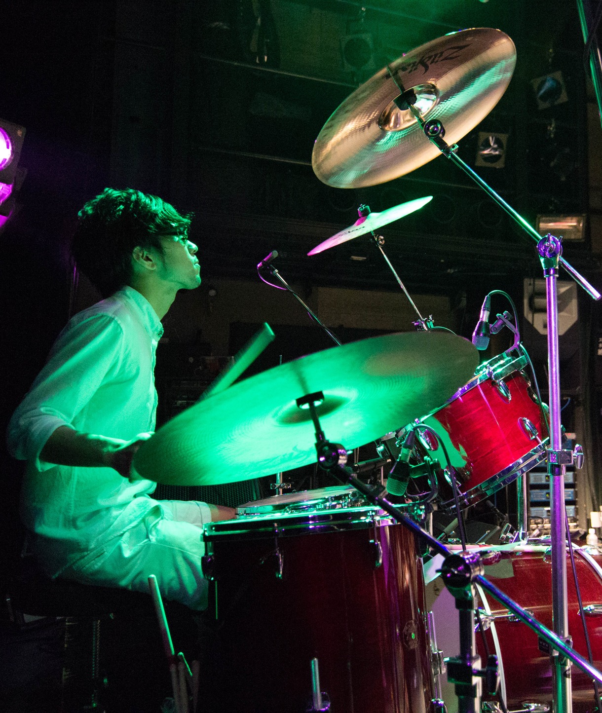 實吉祐一（Dr / テスラは泣かない。）