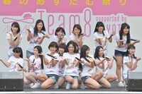 AKB48チーム8「春のあすたむ祭り」でのパフォーマンスの様子。 (c)AKS