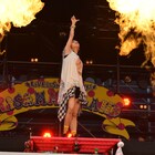 LiSA、曇り空のコニファーで“奇跡”の夏始める