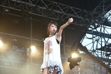 2015年1月の東京・日本武道館公演2DAYSの開催をアナウンスするLiSA。