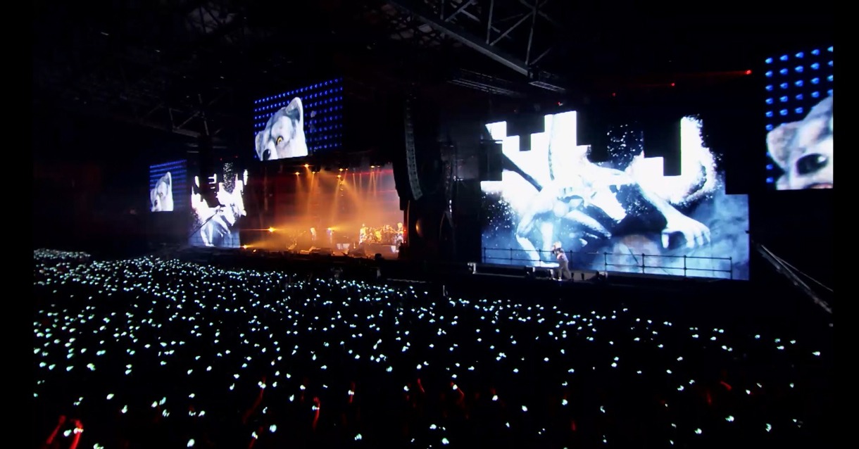 MAN WITH A MISSION「When My Devil Rises」ビデオクリップのワンシーン。