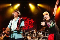 「極東ロックンロール・ハイスクール 第弍章 #43 MONGOL800 vs 氣志團 ～モンパチとドンパチ!! ナハッ！ナハッ！ナハッ！～」ミュージックタウン音市場公演の様子。