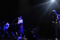 「マジックモーメントツアー」赤坂BLITZ公演の様子。