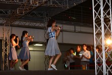 Negiccoライブパフォーマンスの様子。