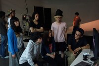 アーティスト写真撮影現場の様子。