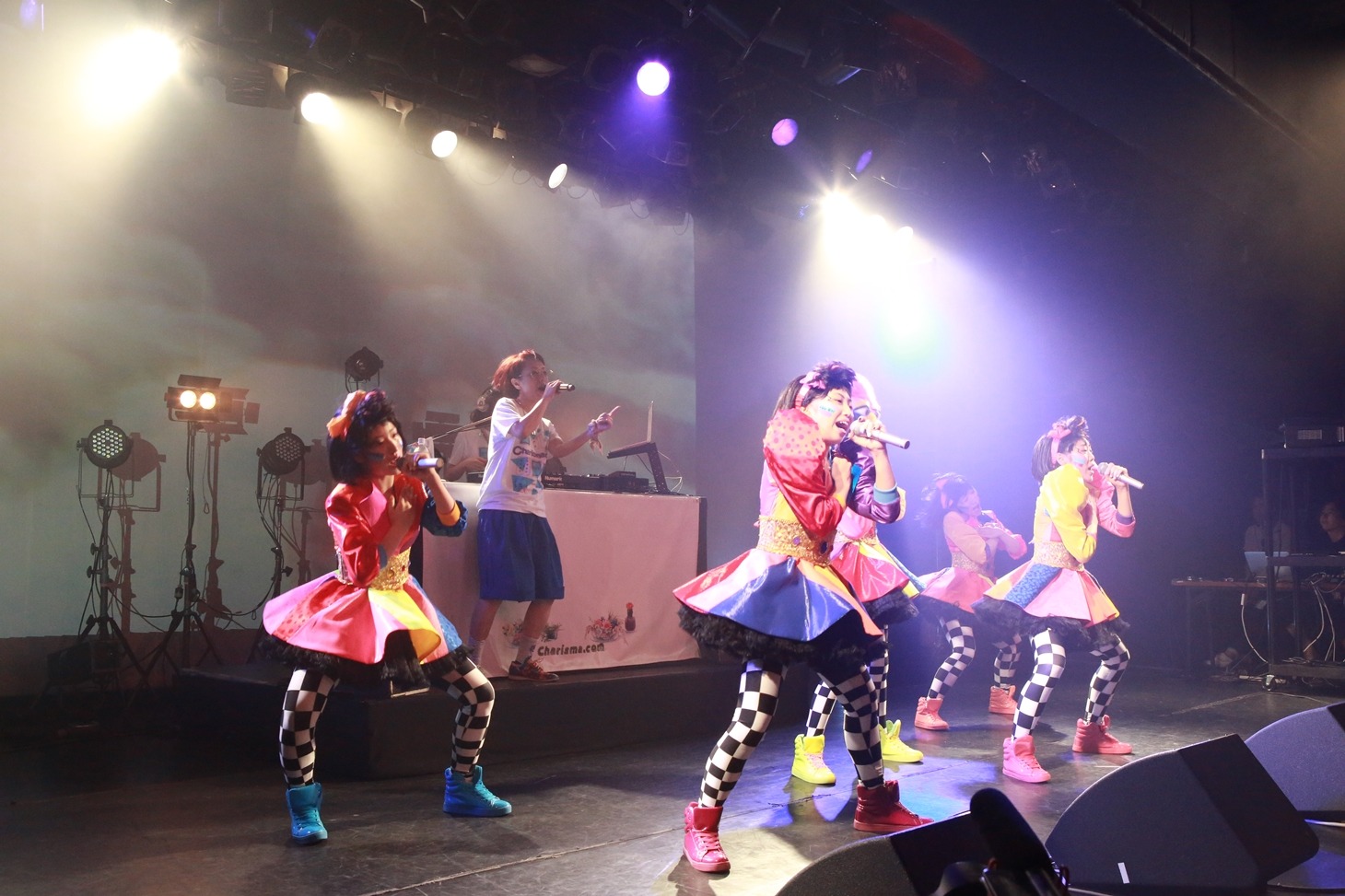 Charisma.comとTEMPURA KIDZ。