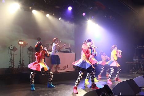 Charisma.comとTEMPURA KIDZ。