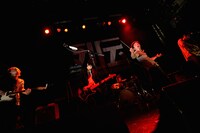 asobius（Photo by Teppei Kishida）